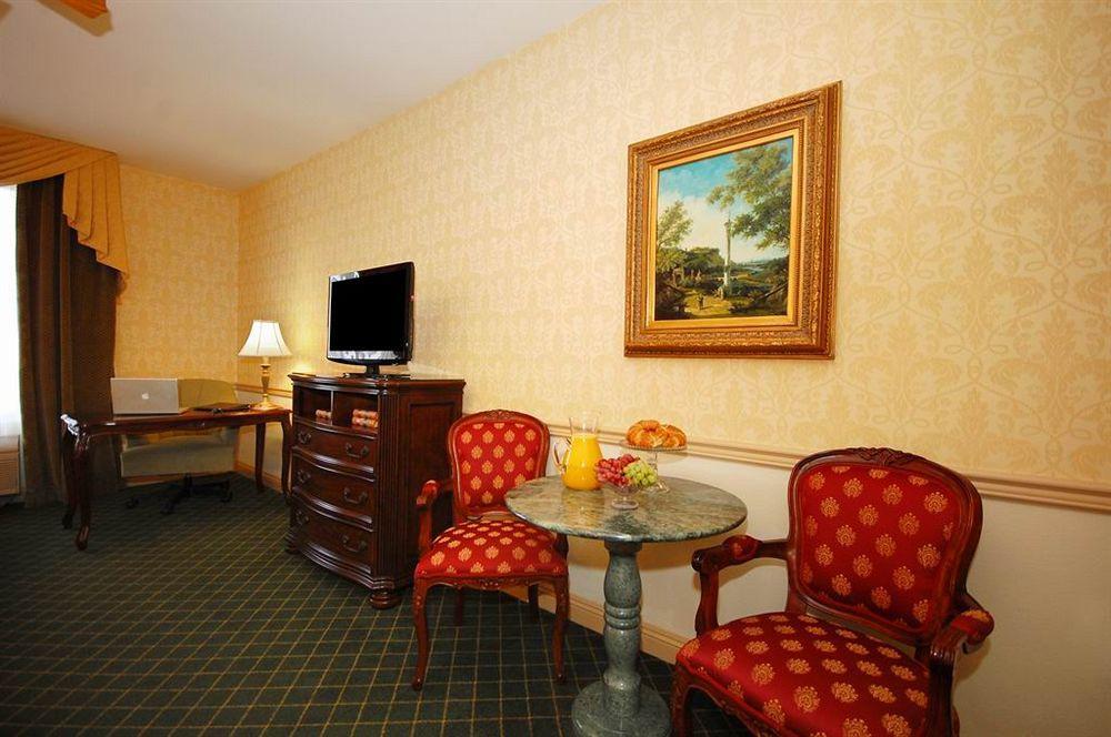 Ayres Hotel Anaheim